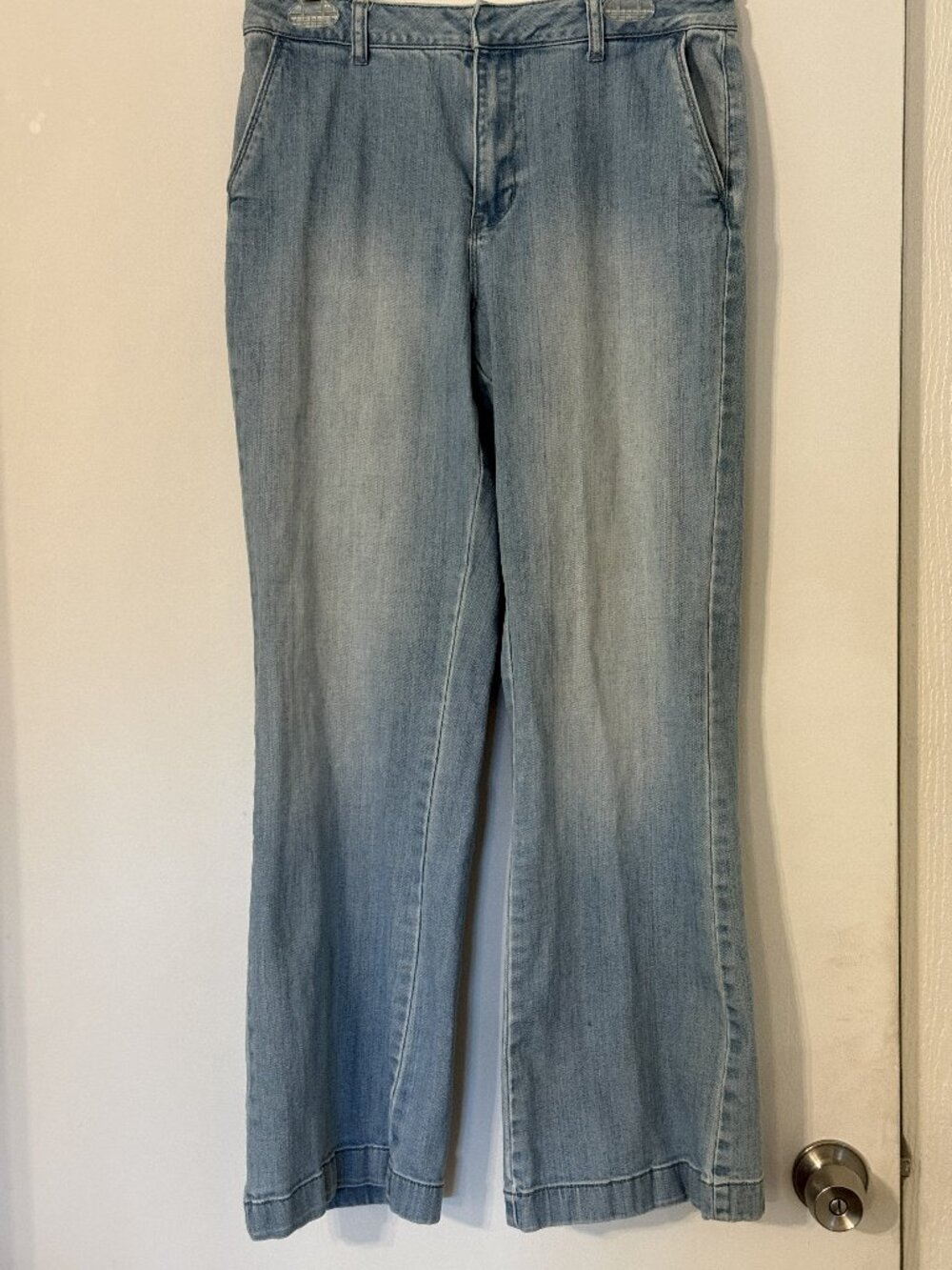 Coldwater Creek Jeans Size 12  Inseam 31in Light Wash 	 High Rise